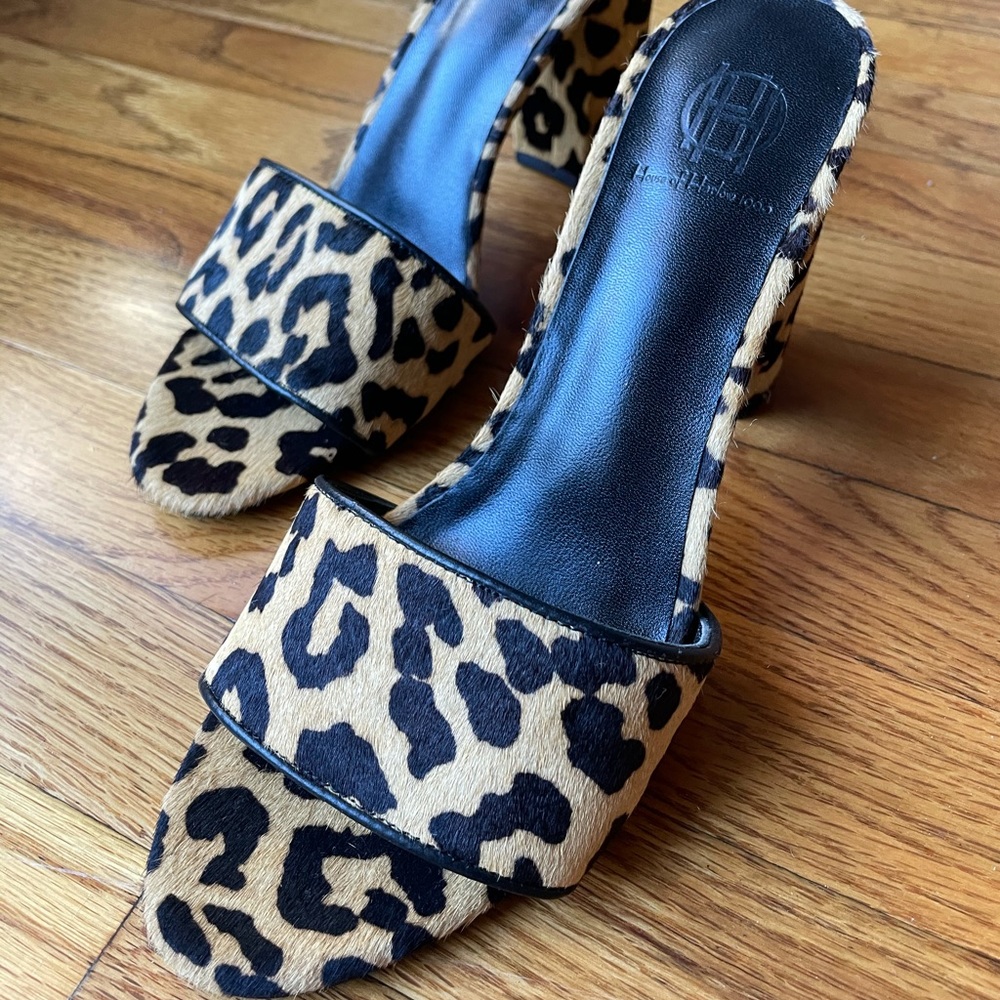 House of Harlow Animal Print Heels